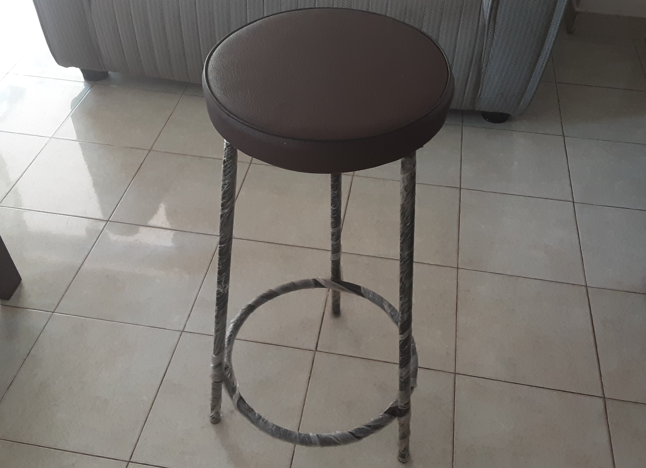 Bar stool (not used)